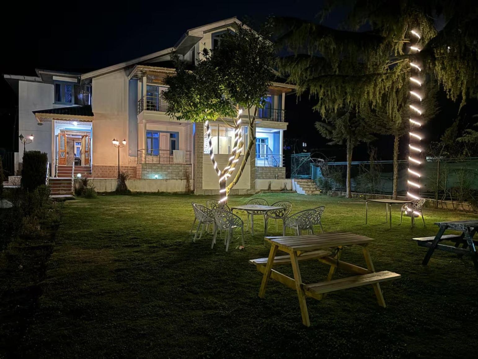 Nasheman Resorts Srīnagar Exteriér fotografie